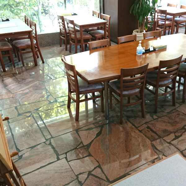 ミールズ新大阪 ミールズ新大阪 食堂