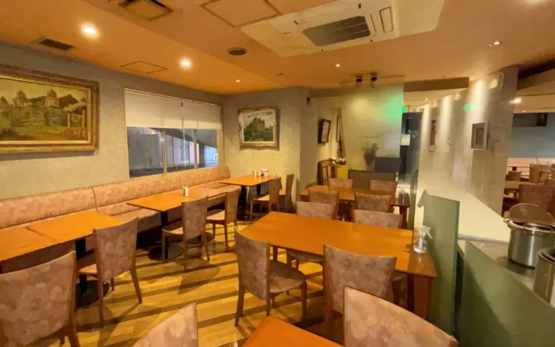 ミールズ江坂の食堂 ミールズ江坂の食堂